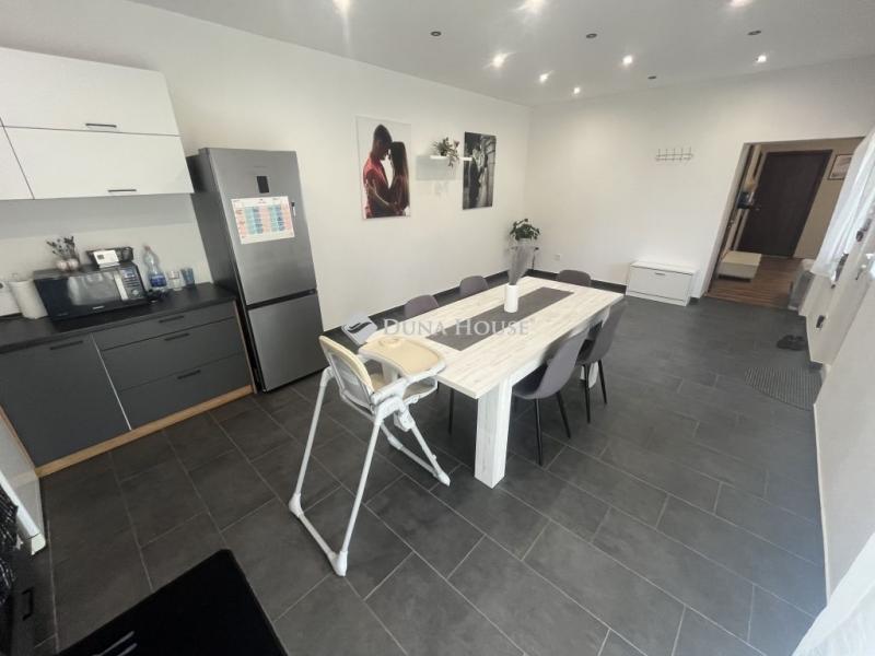 Eladó családi ház Cegléd