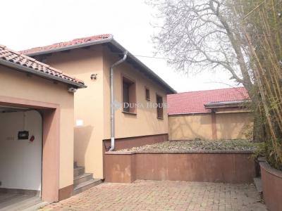 Eladó családi ház Vecsés