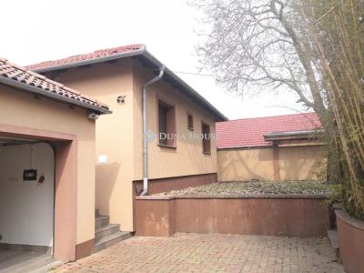 Eladó családi ház Vecsés