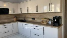 Eladó családi ház Cegléd