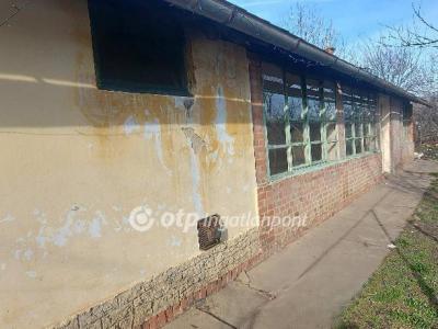 Eladó családi ház Kunszentmárton