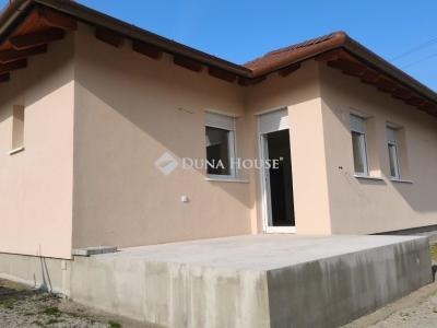 Eladó ikerház Bugyi