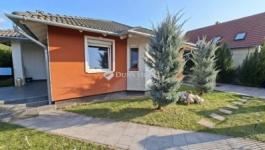 Eladó családi ház Dunaharaszti