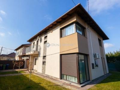 Eladó ikerház Budapest