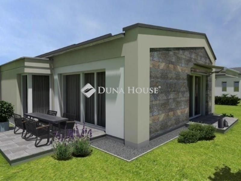 Eladó lakás Gyömrő