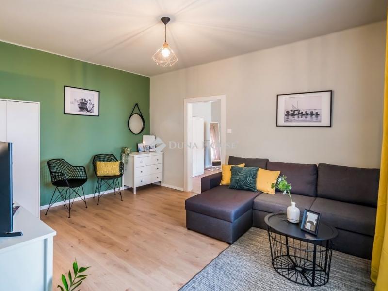 Eladó családi ház Siófok