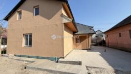 Eladó családi ház Halásztelek