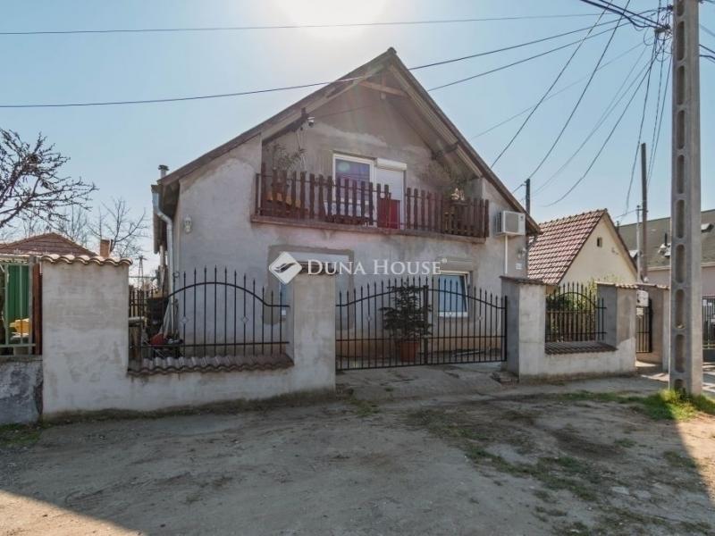 Eladó ikerház Gyál