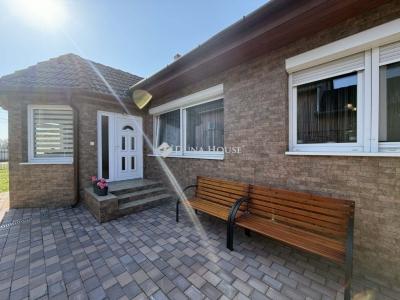 Eladó családi ház Pilis