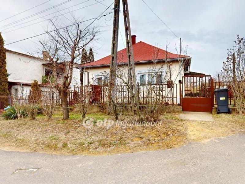 Eladó családi ház Nyírbátor