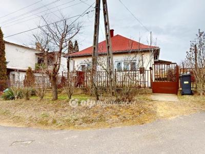 Eladó családi ház Nyírbátor