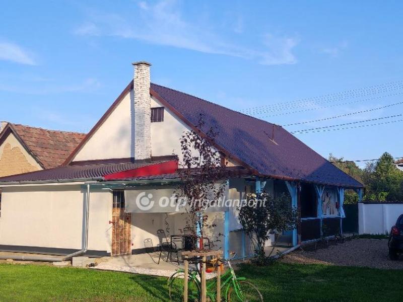 Eladó családi ház Recsk