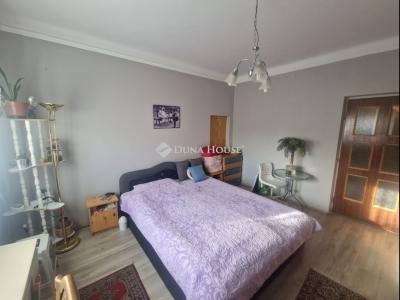 Eladó családi ház Üllő