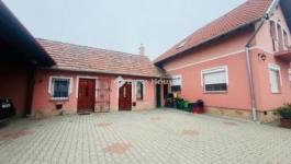 Eladó családi ház Vecsés