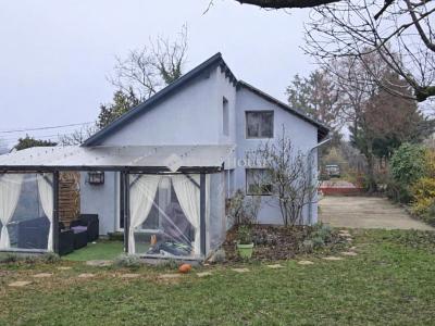 Eladó családi ház Erdőkertes