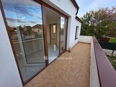 Eladó lakás Hajdúszoboszló