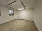 Eladó utcai bejáratú üzlethelység Budapest
