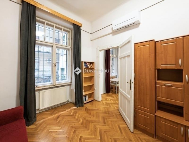 Eladó lakás Budapest