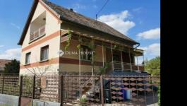 Eladó családi ház Tápiószentmárton