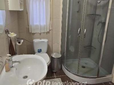 Eladó lakás Debrecen