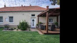 Eladó családi ház Pécs