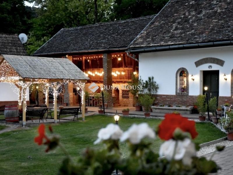 Eladó családi ház Villánykövesd