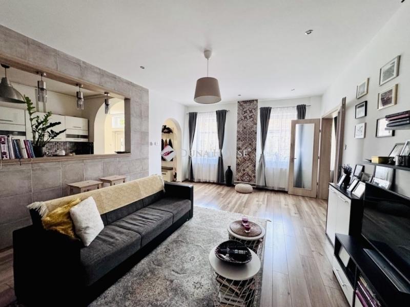 Eladó családi ház Pécs