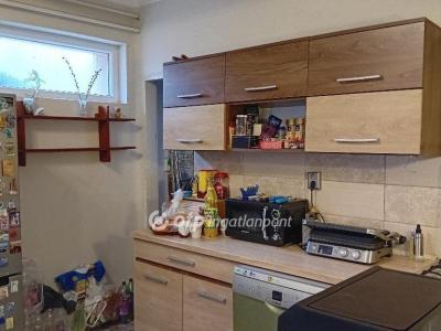 Eladó családi ház Szeged