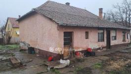 Eladó családi ház Csanytelek