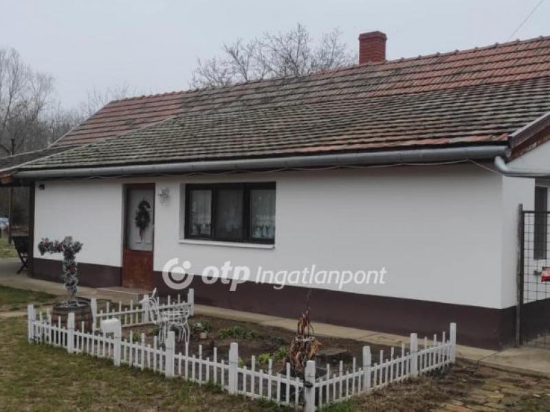 Eladó családi ház Kiskunfélegyháza