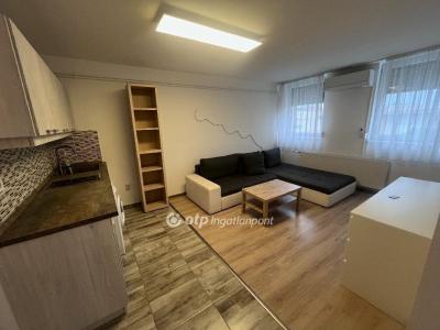 Eladó lakás Szeged