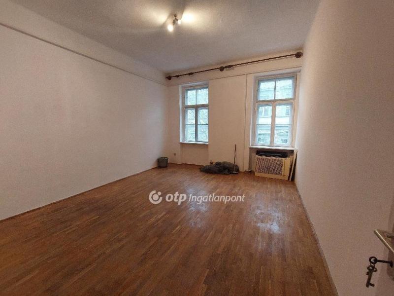 Eladó lakás Szeged