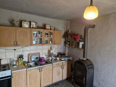 Eladó családi ház Szakály