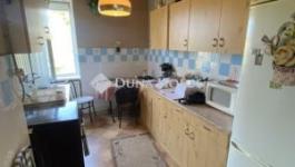 Eladó lakás Komló