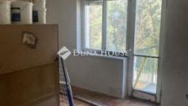 Eladó lakás Komló