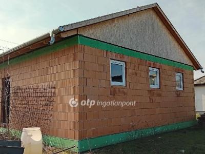 Eladó családi ház Maroslele