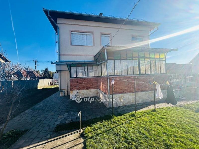 Eladó családi ház Kisvárda