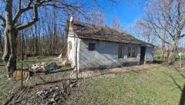 Eladó tanya Petőfiszállás