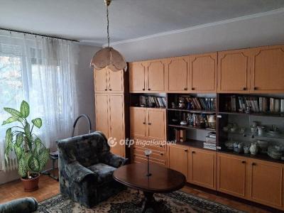 Eladó lakás Győr