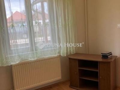 Eladó családi ház Budapest