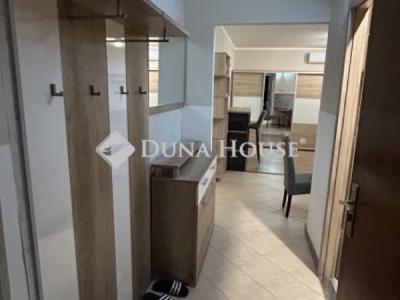 Eladó lakás Balatonalmádi