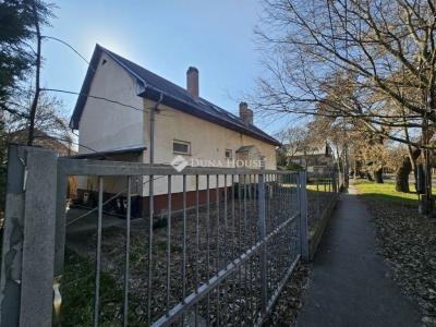 Eladó családi ház Budapest
