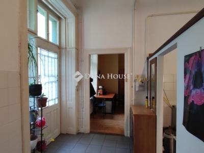 Eladó lakás Budapest