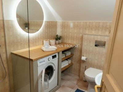 Eladó családi ház Budapest