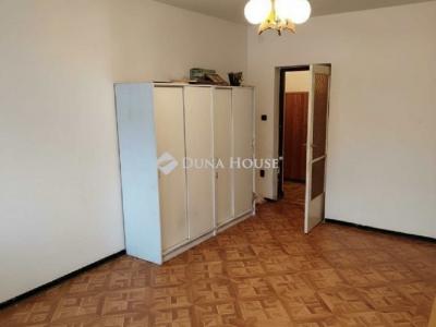 Eladó családi ház Budapest