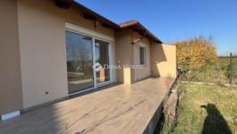 Eladó ikerház Nagytarcsa