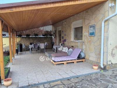 Eladó családi ház Kozármisleny