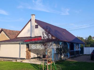 Eladó családi ház Recsk