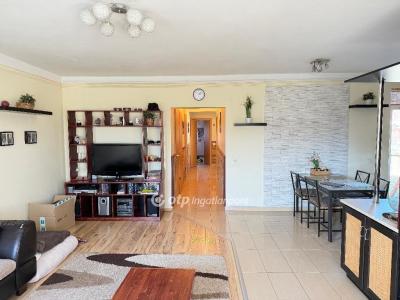 Eladó családi ház Eger