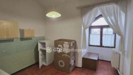 Eladó lakás Debrecen